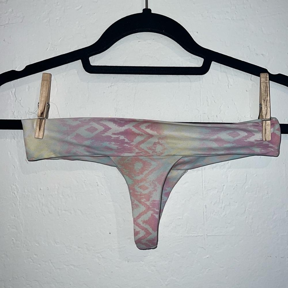 Stone fox bottoms